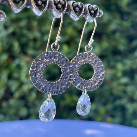 Silpada Cubic Zirconia and Sterling Silver Earrings W1520 - Picture 7 of 15